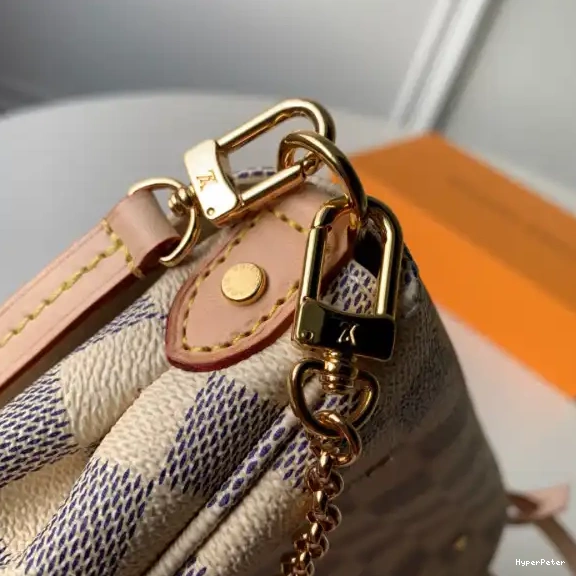 Louis Favorite Vuitton PM 0614